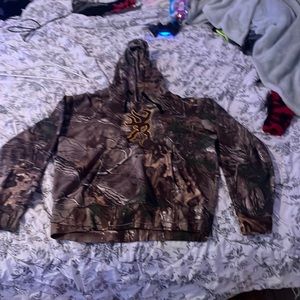 Selling the hoodie it has been worn but still good